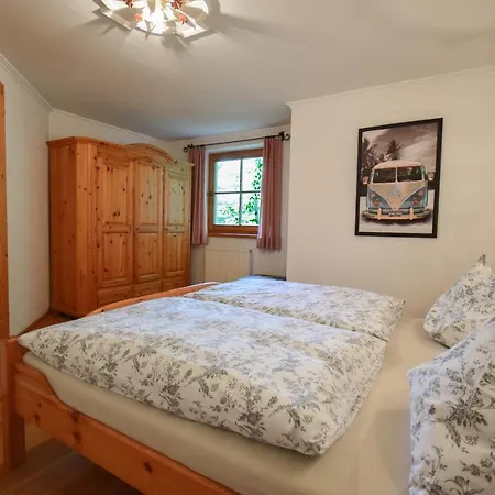 Haus Schonblick Апартаменты *