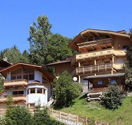 Haus Schoenblick 公寓