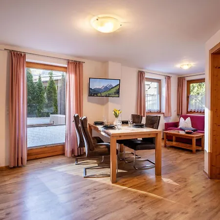 Haus Schönblick Apartment